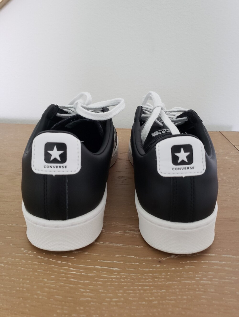 Men's Converse Pro Leather Low Top Sneakers - Black & White - Picture 3 of 7